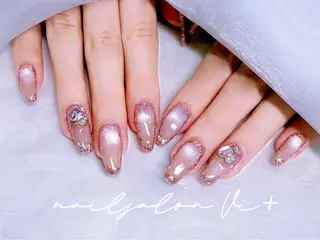 ネイル ✨Nailsalon Vi+✨のネイルデザイン