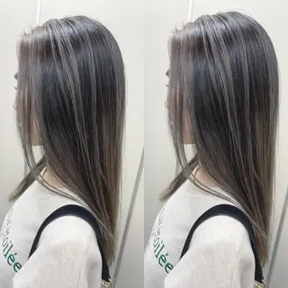 ロング H所属・H (エイチ) 烏丸御池店のヘアスタイル