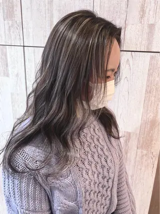 ロング カラー KANA🎀韓国 🇰🇷ハイライトのヘアスタイル