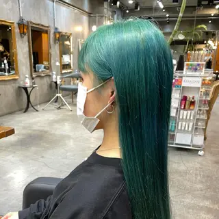 ロング カラー 🦋透明感カラー /ケアブリーチ🦋のヘアスタイル