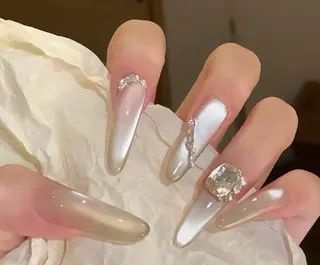 ネイル SunNail池袋駅 ワンホンネイルのネイルデザイン