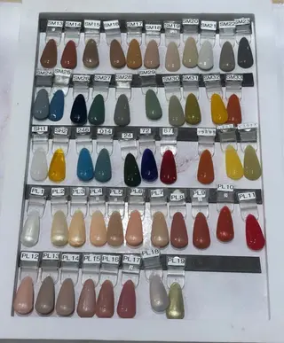 ネイル NAILS SECRET 植田所属・ネイルズシークレット 植田店 長瀬のネイルデザイン