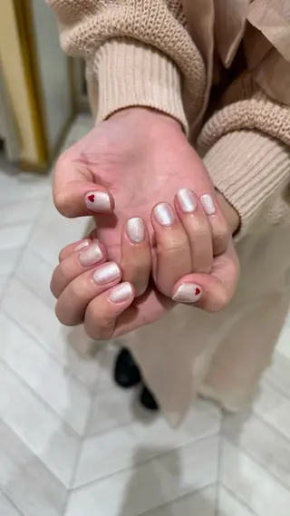 ネイル ꪆৎ平行アーチ ྀི ワカナの眉毛・アイブロウイメージ