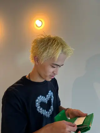 ショート カラー 森田 鴻之介のヘアスタイル