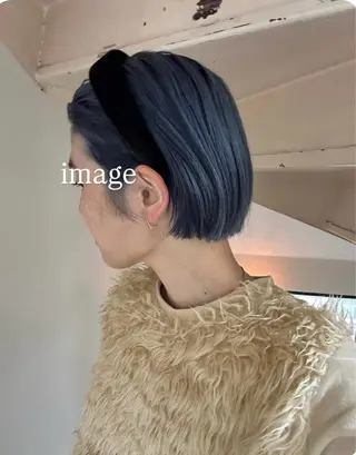 ショート カラー ノボリ モネ ／ Lomaliaのヘアスタイル