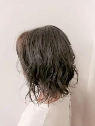 ミディアム カラー デザインカラー髪質 改善Lilithのその他イメージ