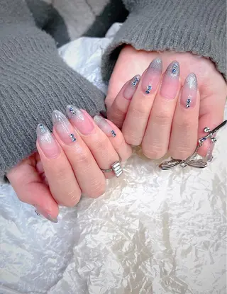 ミディアム めぐみのネイルサロン 惠のネイルデザイン