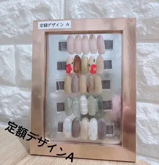 ネイル 鎌田 有希子のネイルデザイン