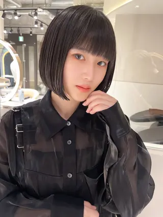 ショート カラー Aster 店長 れおん✂️のヘアスタイル