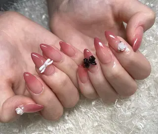 ネイル Nail&eye Belire 新宿のネイルデザイン