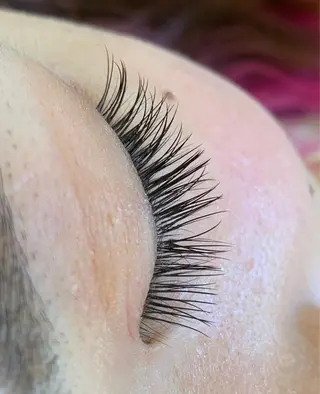 マツエク・マツパ ヘアーメイクWILL所属・堀 夏実のマツエク・マツパデザイン