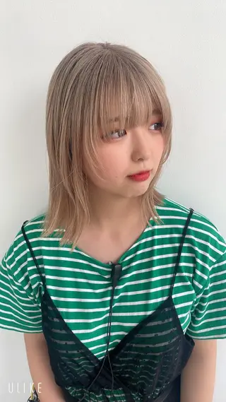 ミディアム 安田 朱由のヘアスタイル
