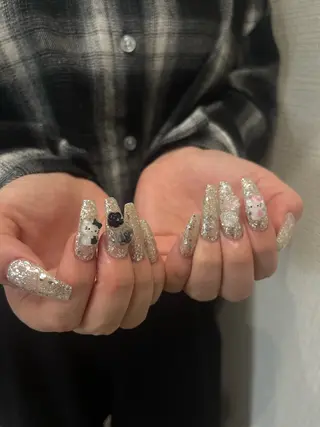 ネイル atelier moi所属・atelier moiのネイルデザイン