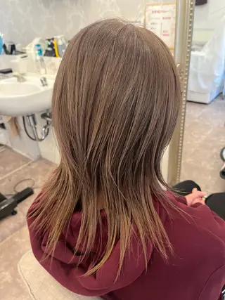 ミディアム La.fleur ラ.フルールのヘアスタイル