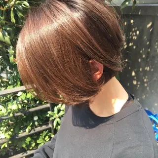 ショート カラー THE DAY所属・AKI HASHIMOTOのヘアスタイル