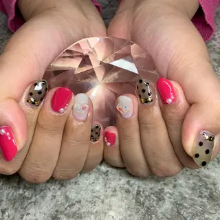 ネイル RuxuryNail ／RiAnnaのネイルデザイン