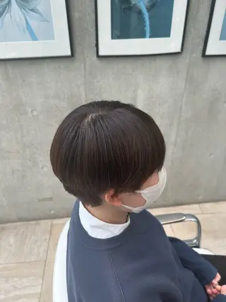 ショート ツヤ髪💫髪質改善 透明感カラー仁平創太のヘアスタイル