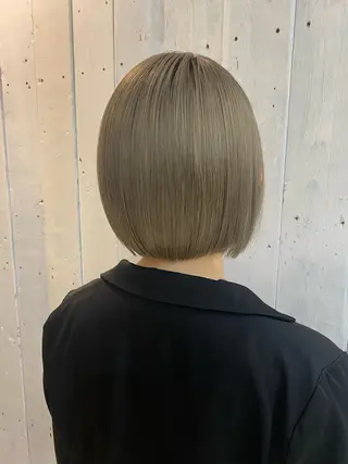 ショート hair make  pur所属・ストレート🌹カラー お任せを🌈bucoのヘアスタイル