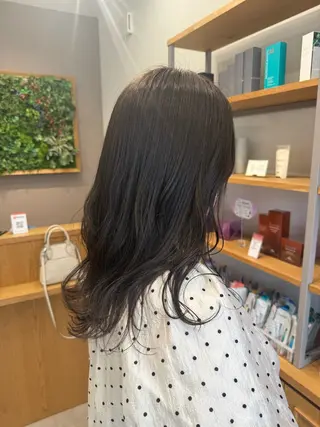 セミロング LIL HAIR&SMILE新浜店所属・今出 千聖のヘアスタイル