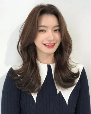 セミロング 韓国風cut/ 縮毛矯正/正岡幹康のヘアスタイル