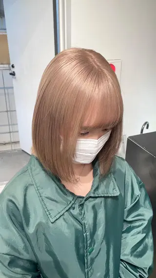 ミディアム カラー パーマ ヘアアレンジ メンズ キッズ ネイル マツエク・マツパ アイブロウ 艶ハイトーン/ヘア アレンジAYAKAのヘアスタイル