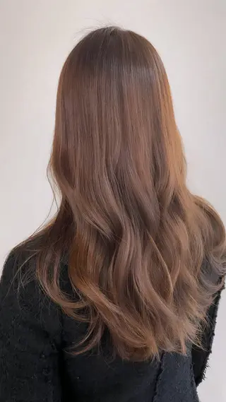 ロング ARARE HAIR みゆきのヘアスタイル