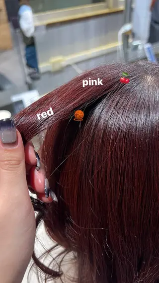 ロング カラー 暗髪🩶ラベンダー/ ブルー/ユウナ🤍のヘアスタイル