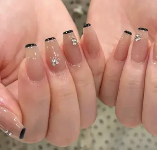 ネイル HIN NAILのネイルデザイン