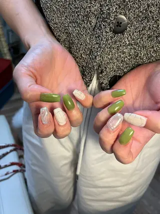 ネイル Amber21.所属・Nagahama Akariのネイルデザイン