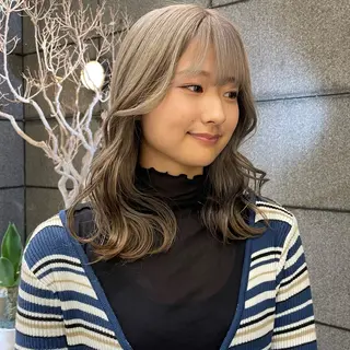 セミロング カラー 透明感カラー/ 縮毛矯正/ユイ☆彡のヘアスタイル