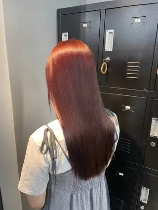 ロング カラー Ameri 新宿所属・𓆩︎🩸個性カラー SAKÜRA𓆪⋆˚のヘアスタイル