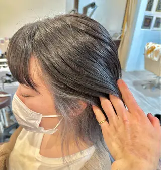 ミディアム カラー おおつか せいやのヘアスタイル