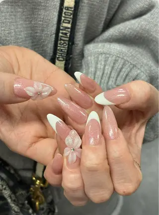 ネイル Tini ANA.CHUOのネイルデザイン