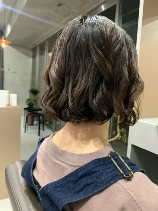 ミディアム パーマ ボブパーマコテ巻き風 パーマNo1深江秀平のヘアスタイル