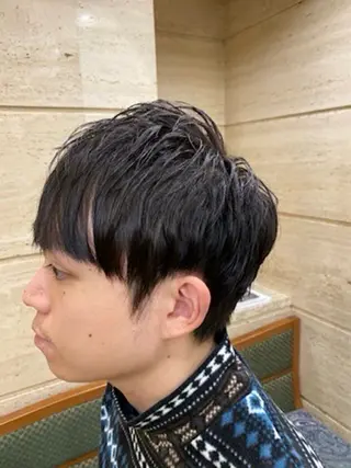 ショート メンズ ブラケン 恵太　アンソニーのヘアスタイル