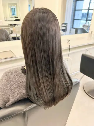 セミロング カラー ParveMix￤ 大賀さつき🍨🤍のヘアスタイル