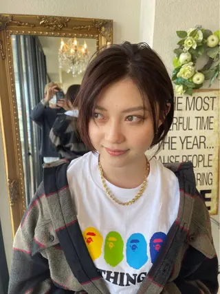 ショート カラー graxi'    グラシー所属・ブリーチ/ハイトーン SERINAのヘアスタイル