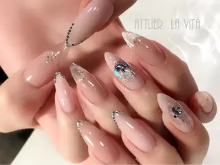 ネイル atelier la vita所属・lavita. mimuraのネイルデザイン