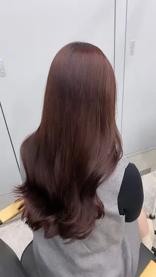 ロング AKANE 【zina新宿】のヘアスタイル