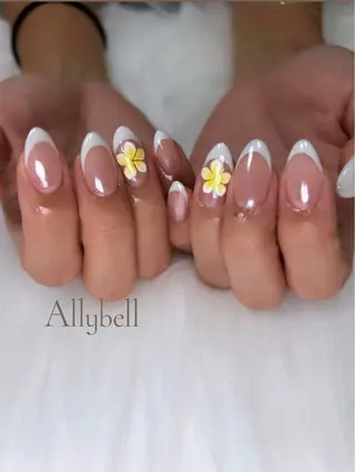 ネイル Allybell🫧 yuriのネイルデザイン