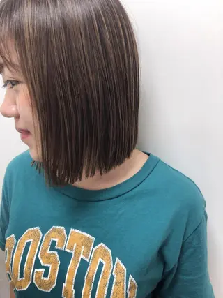 ショート カラー パーマ ヘアアレンジ キッズ ネイル マツエク・マツパ umu.［韓国ヘア /ダウンパーマ］のヘアスタイル