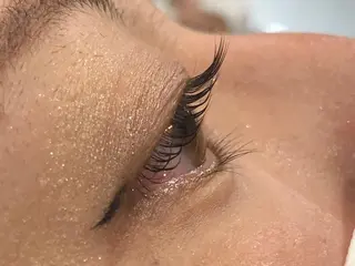 マツエク・マツパ ミントラッシュ 成田駅前店のマツエク・マツパデザイン