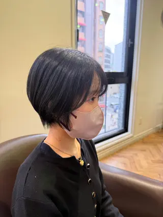 ショート 溝口 槙里也のヘアスタイル