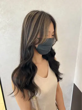 カラー nehus nagaoka所属・🖤複雑履歴ブリーチ Mizuki 🖤のヘアスタイル