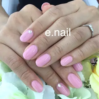 ネイル e.nail所属・和賀井 恵理のネイルデザイン