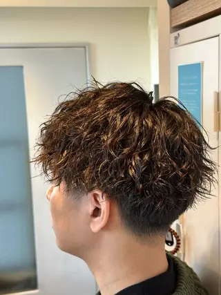 パーマ 【メンズパーマ】比嘉 啓人のヘアスタイル