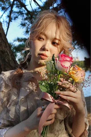 ロング カラー naito/ブリーチ /エクステ/縮毛のヘアスタイル