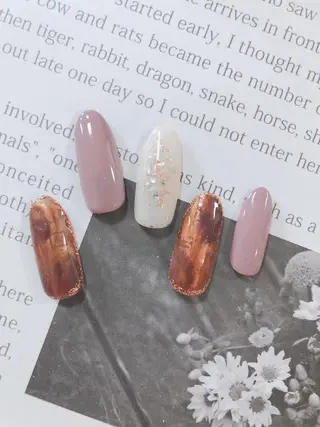 ネイル Lakkus T－Mのネイルデザイン