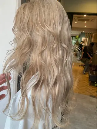 ロング カラー 髪質改善will hairdesignのヘアスタイル