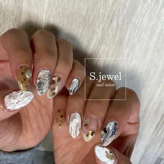 ネイル S♡JEWEL所属・S. JEWELのネイルデザイン